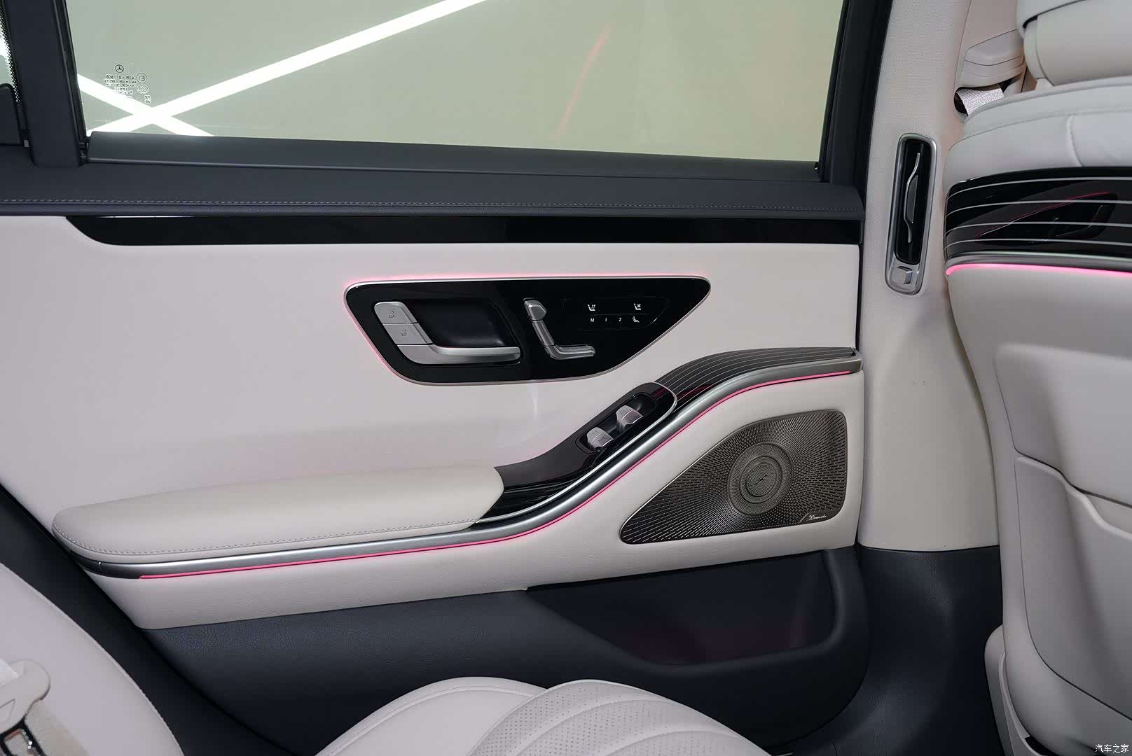 Mercedes-Benz S-Class, 2023 12