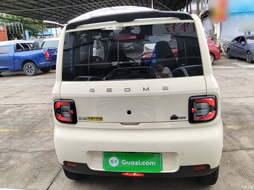 Geely Panda, 2025 6
