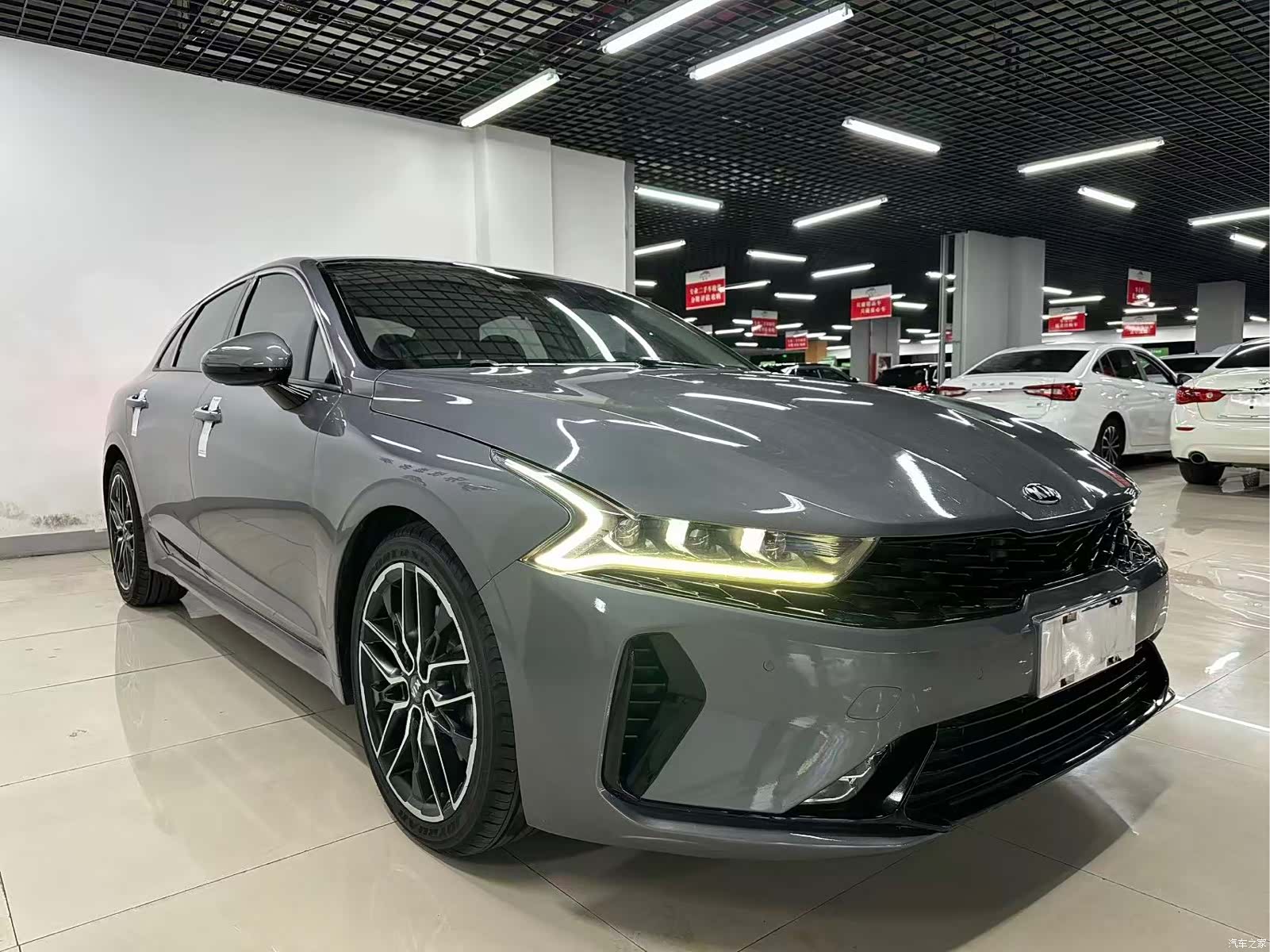 Kia K5, 2021 3