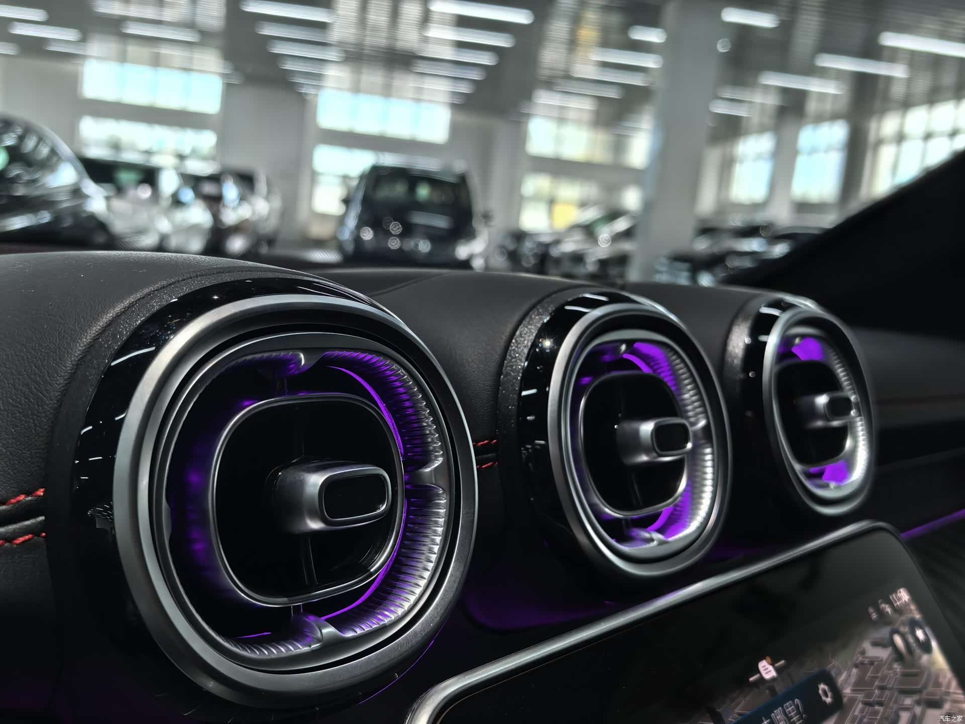 Mercedes-Benz GLC, 2025 6