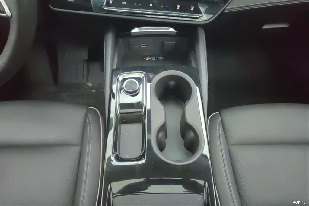 Buick Envision Plus, 2025 16