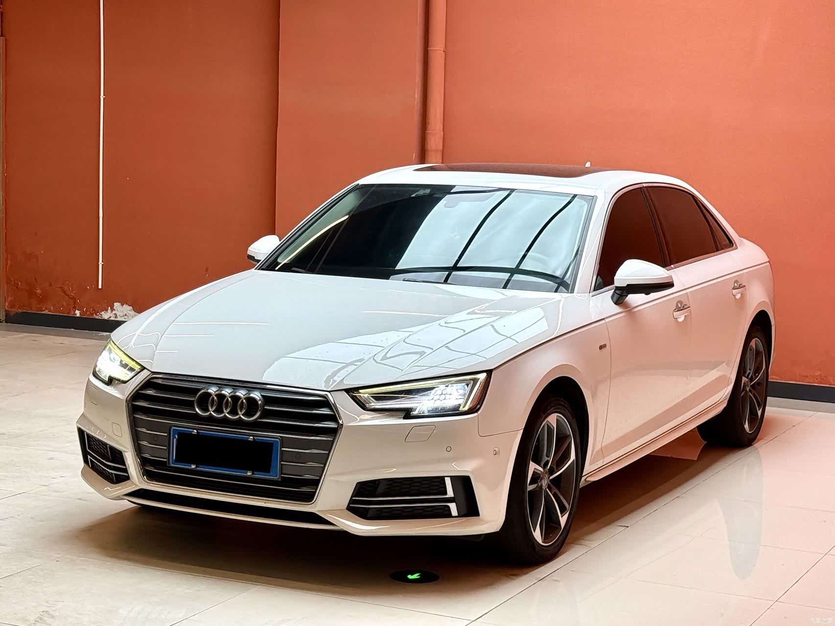 Audi A4L, 2018 1