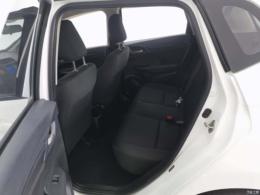 Honda Fit, 2016 15