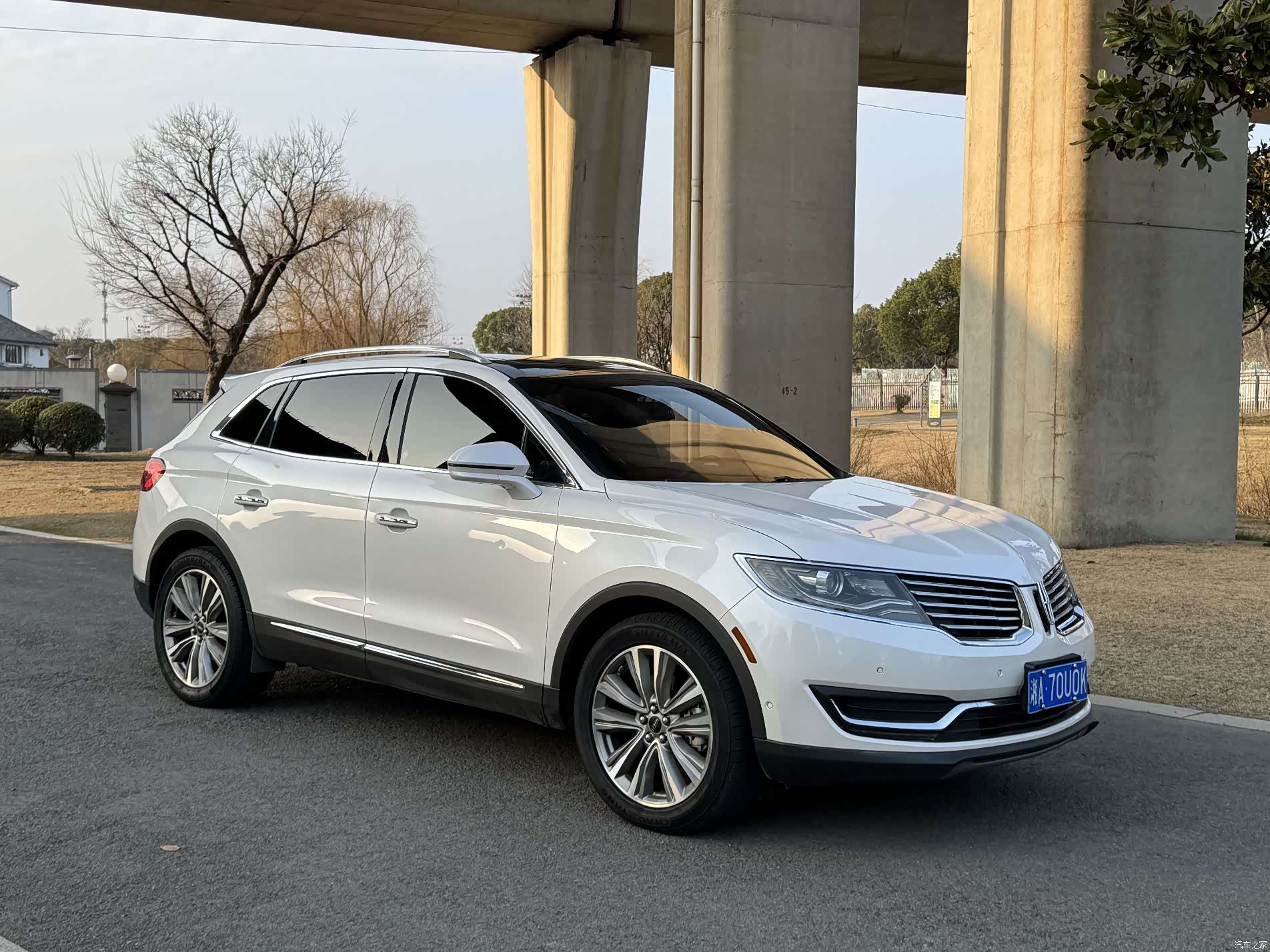 Lincoln MKX, 2017 3