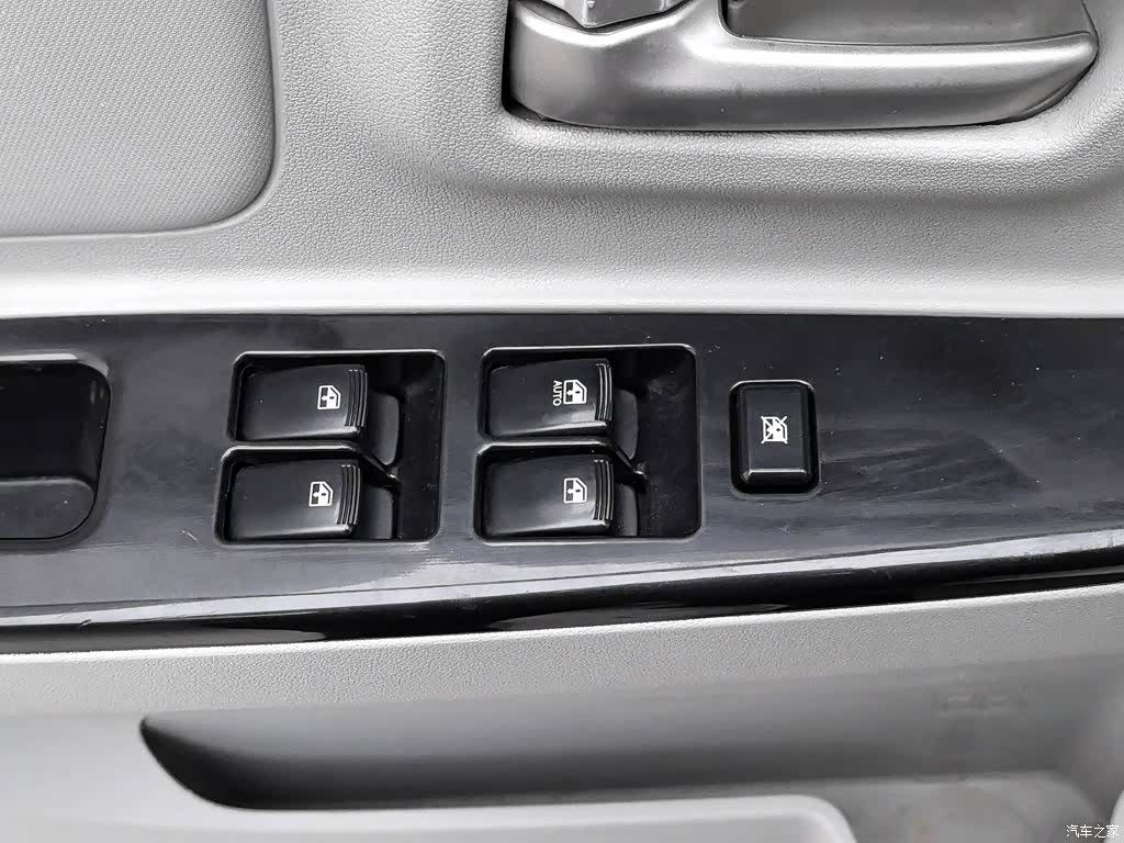 BAIC M50S, 2017 9