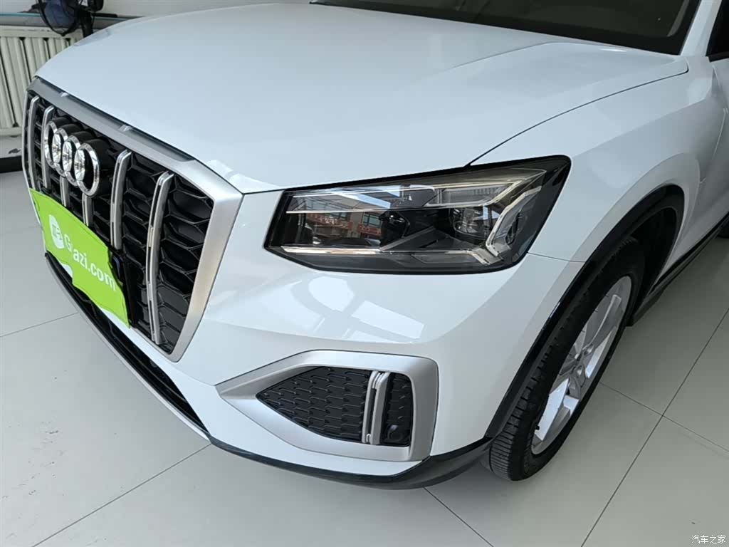 Audi Q2L, 2023 24