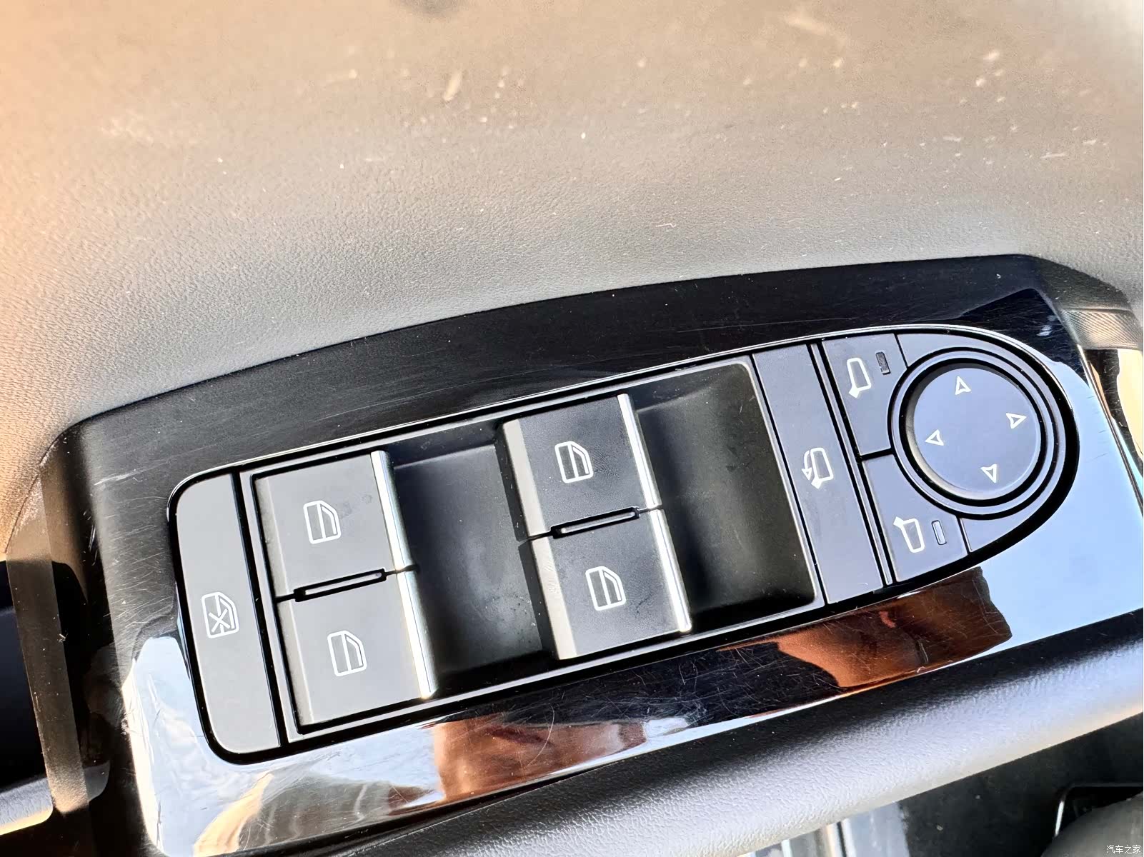 Mazda Mazda3, 2023 10