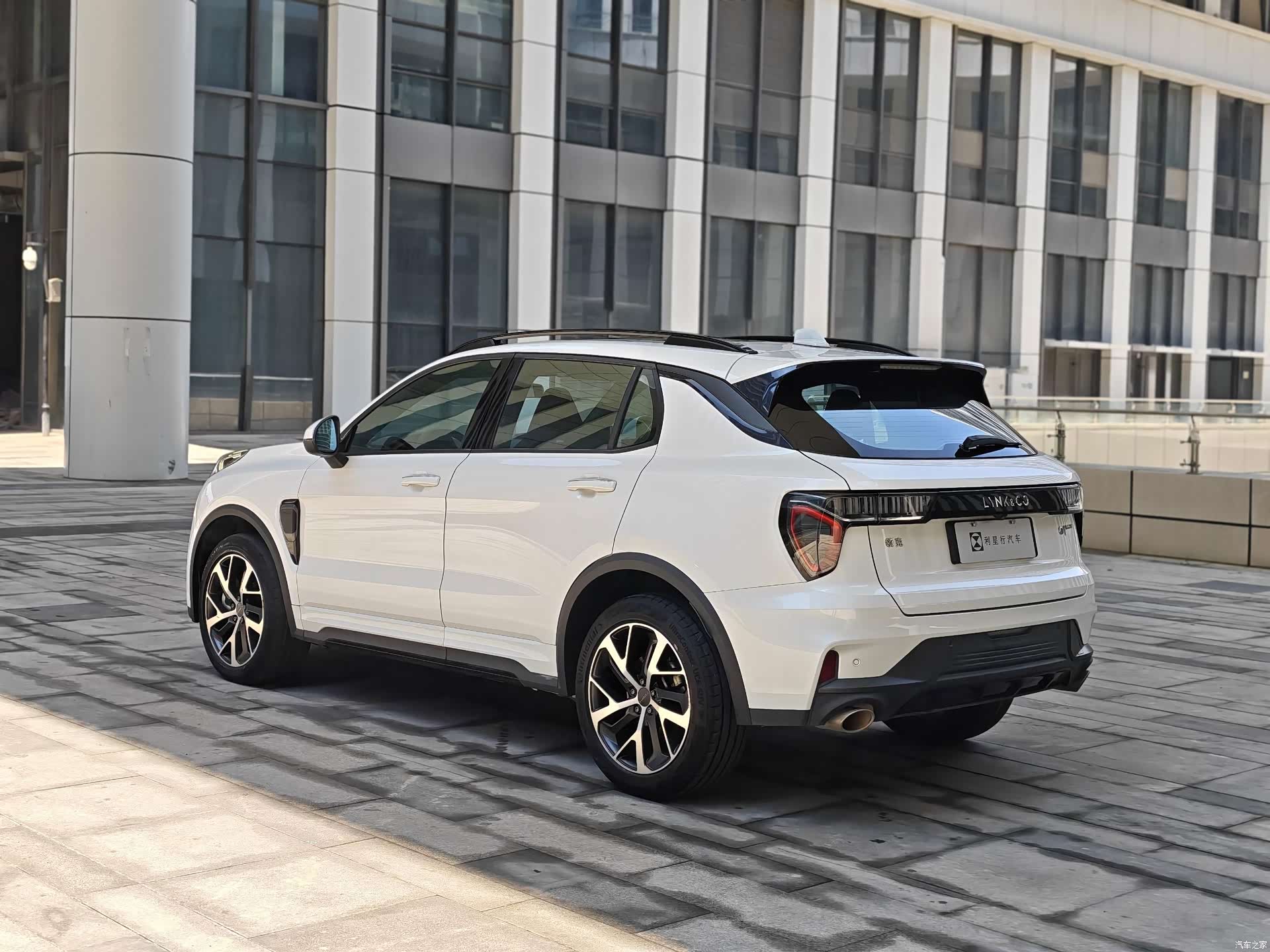 Lynk & Co 01, 2023 10