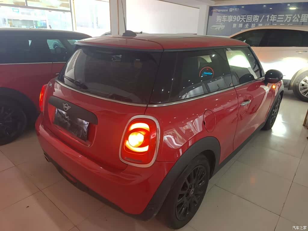 Mini ONE, 2019 3