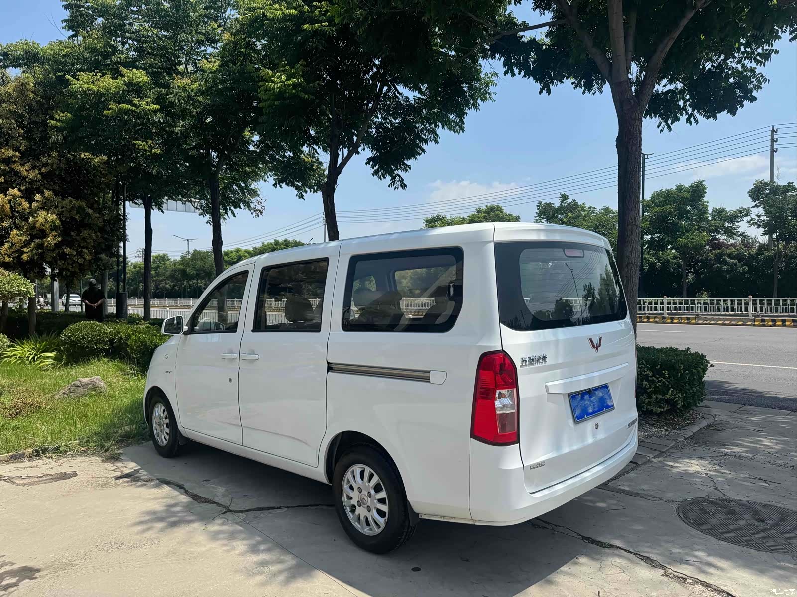 Wuling V, 2016 3