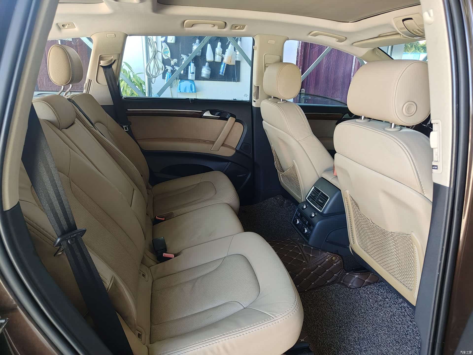 Audi Q7, 2010 47