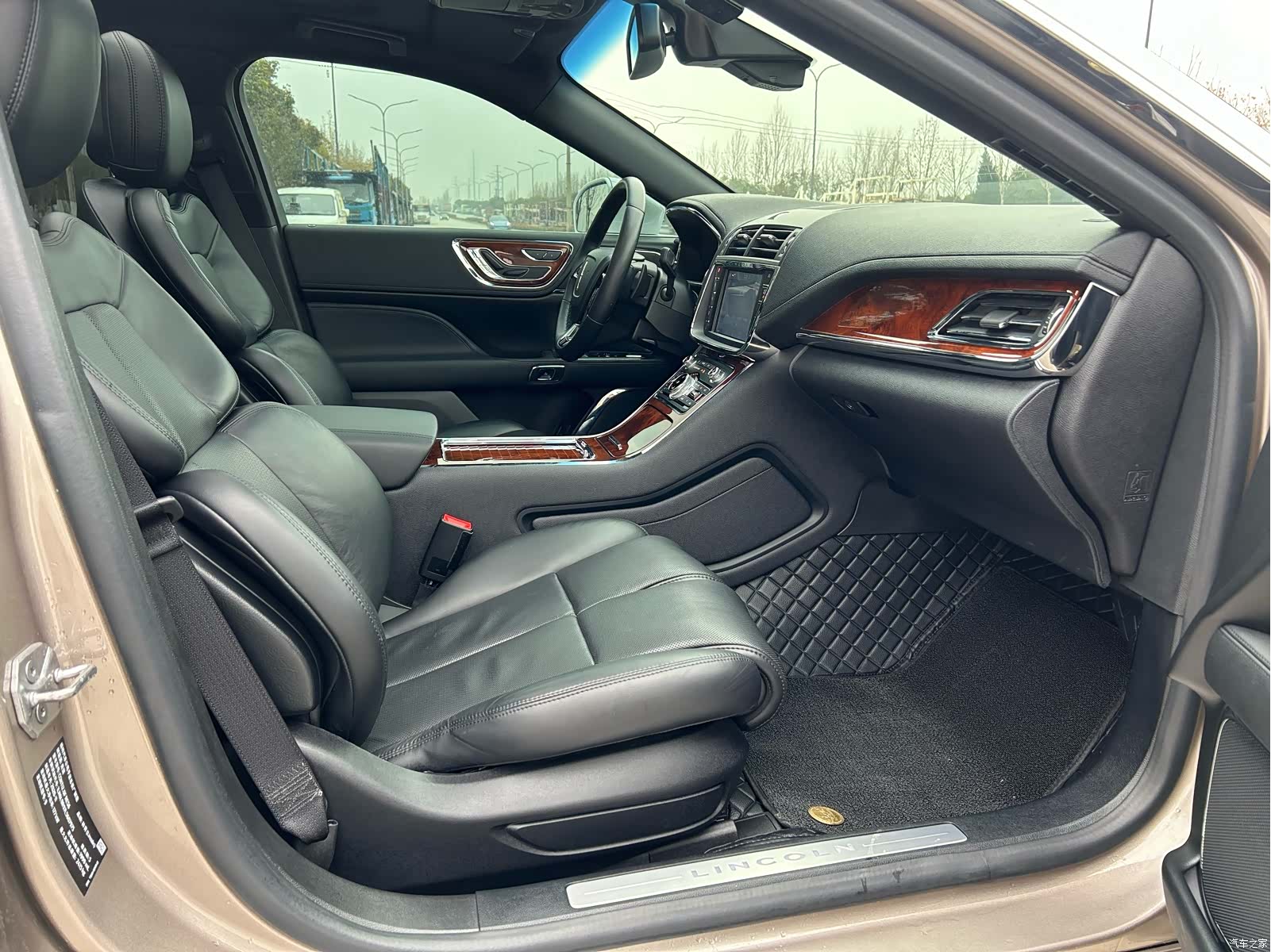 Lincoln VI, 2021 10