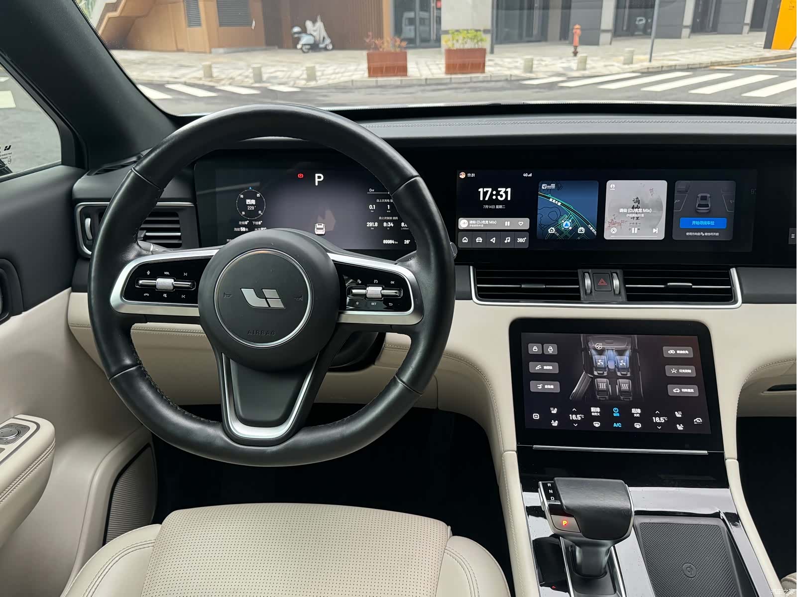 Li Auto ONE, 2022 11
