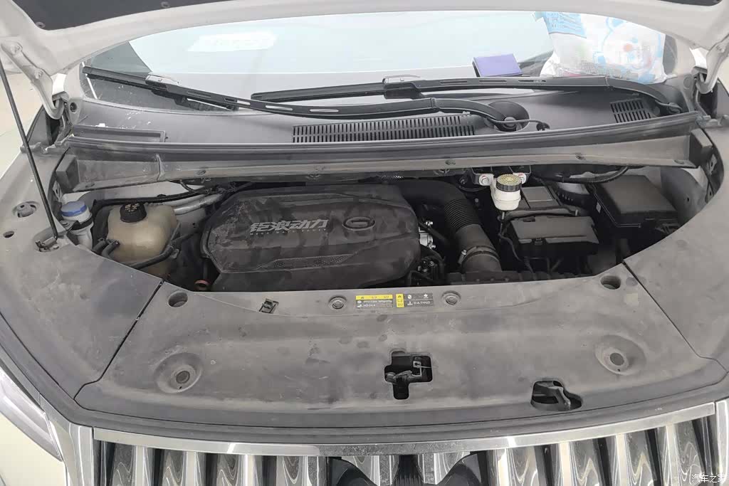 Trumpchi M8, 2023 10