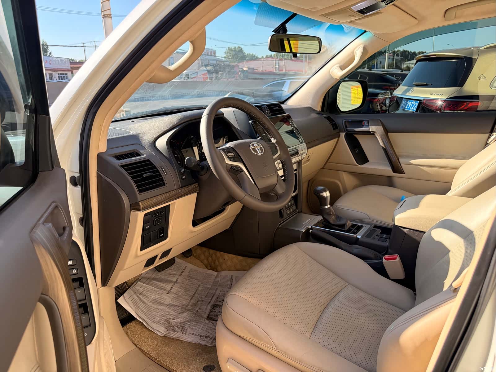 Toyota Prado, 2024 4