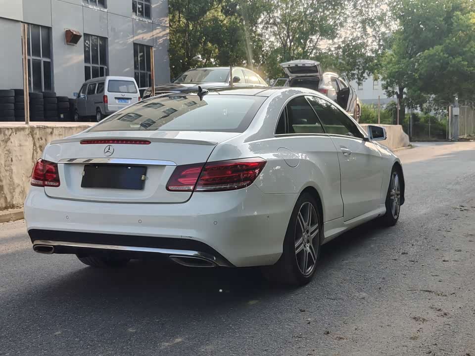 Mercedes-Benz E-class Mercedes-Benz E-class
