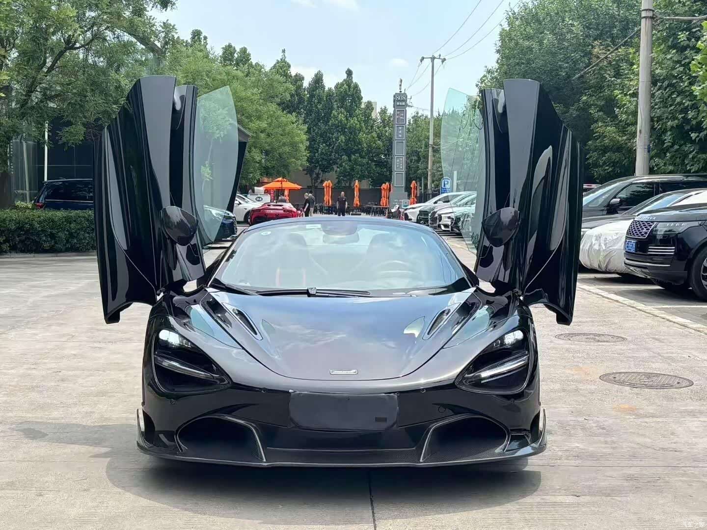 McLaren 720S, 2020 2