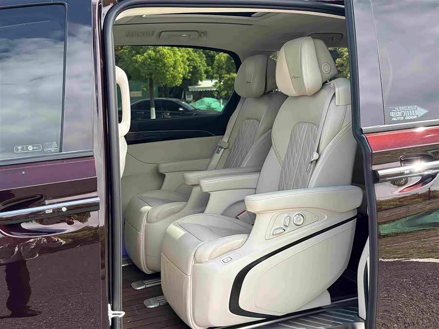 Buick GL8 2020, фото 16