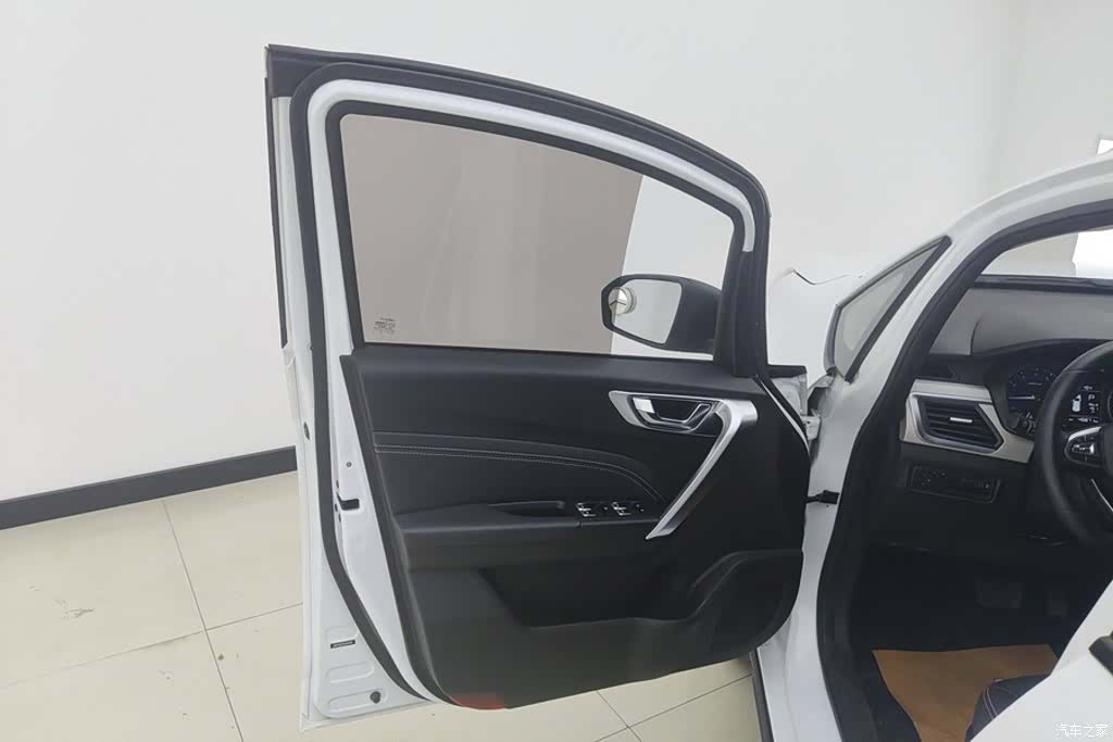 Geely X3, 2020 7