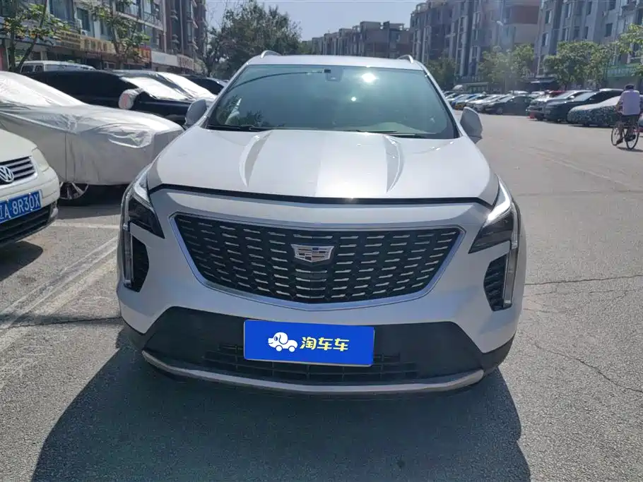 Cadillac XT4