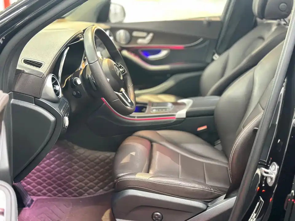Mercedes-Benz GLC Mercedes-Benz GLC