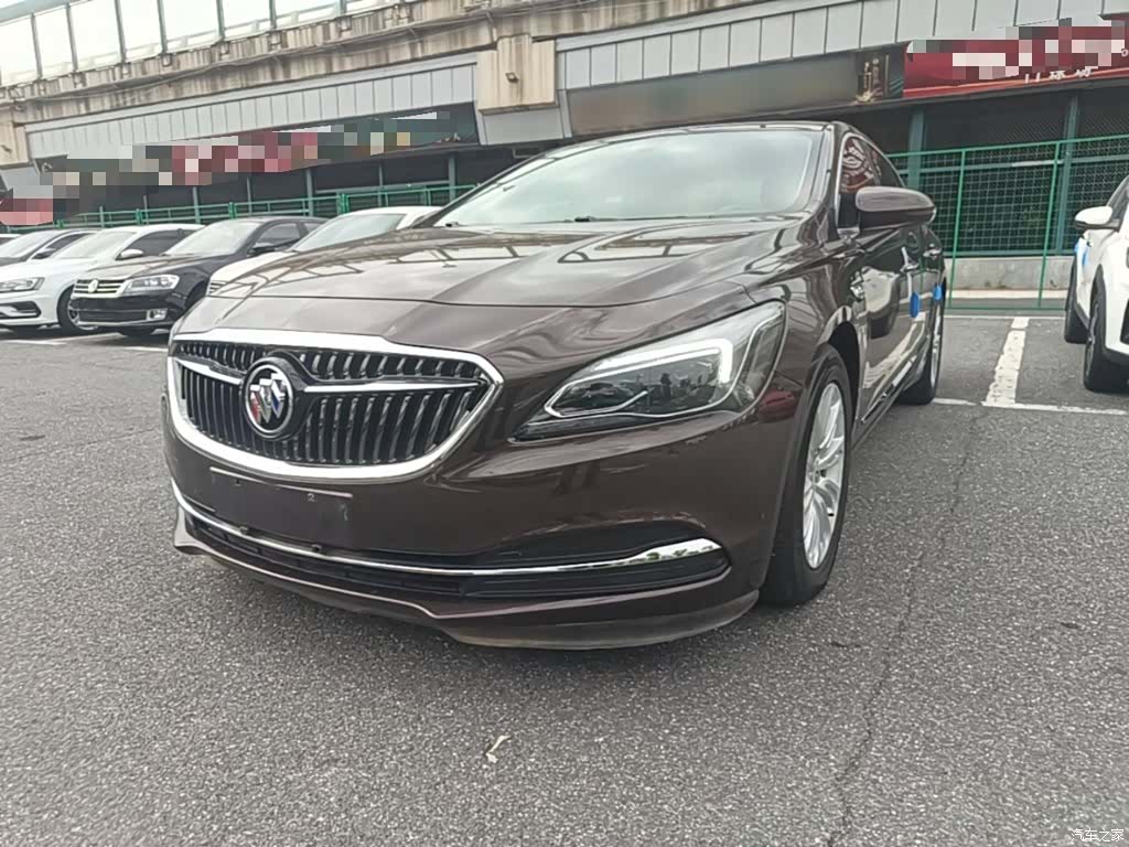 Buick LaCrosse, 2018 1