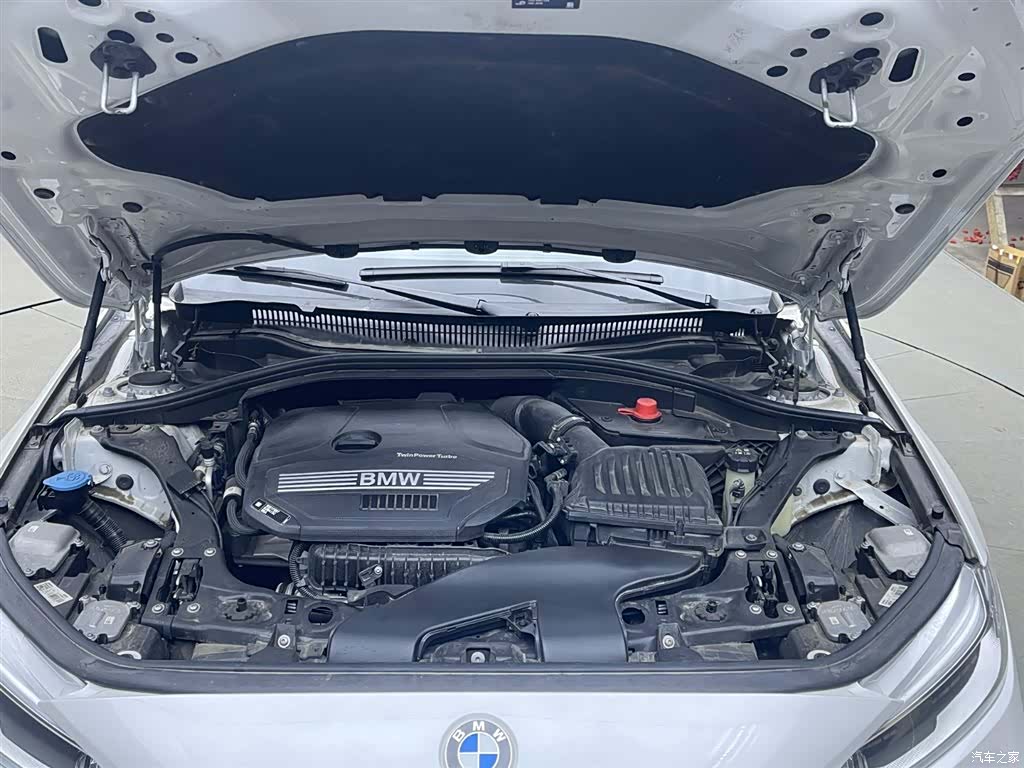 BMW 1 Series, 2022 14