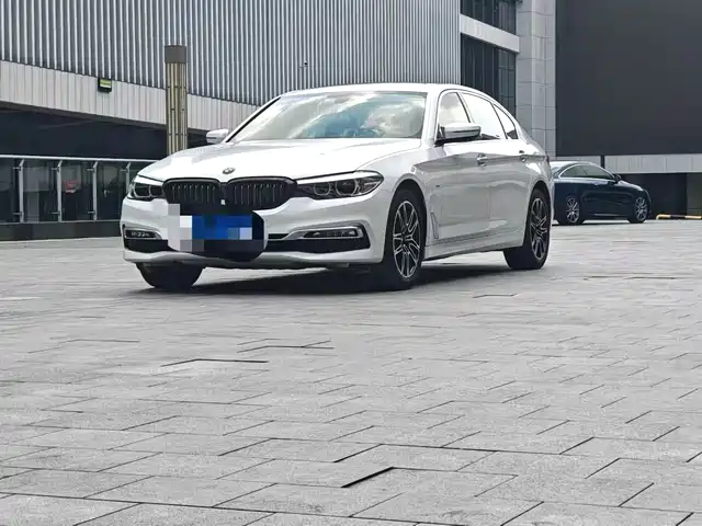 BMW 5 Series 2018 — купить из Китая под заказ