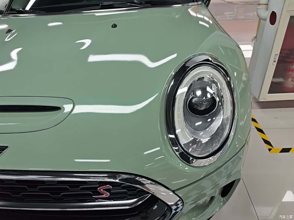 Mini Clubman, 2017 24