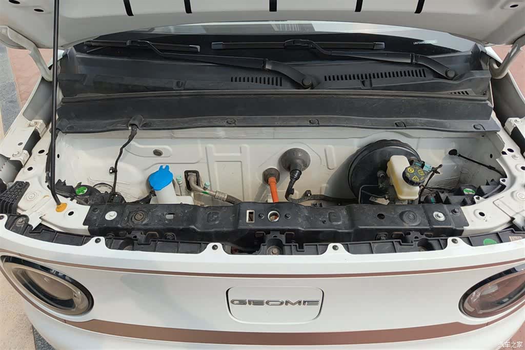 Geely Panda, 2023 10