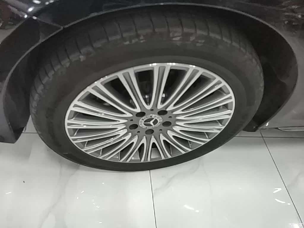 Mercedes-Benz E-Class, 2021 23