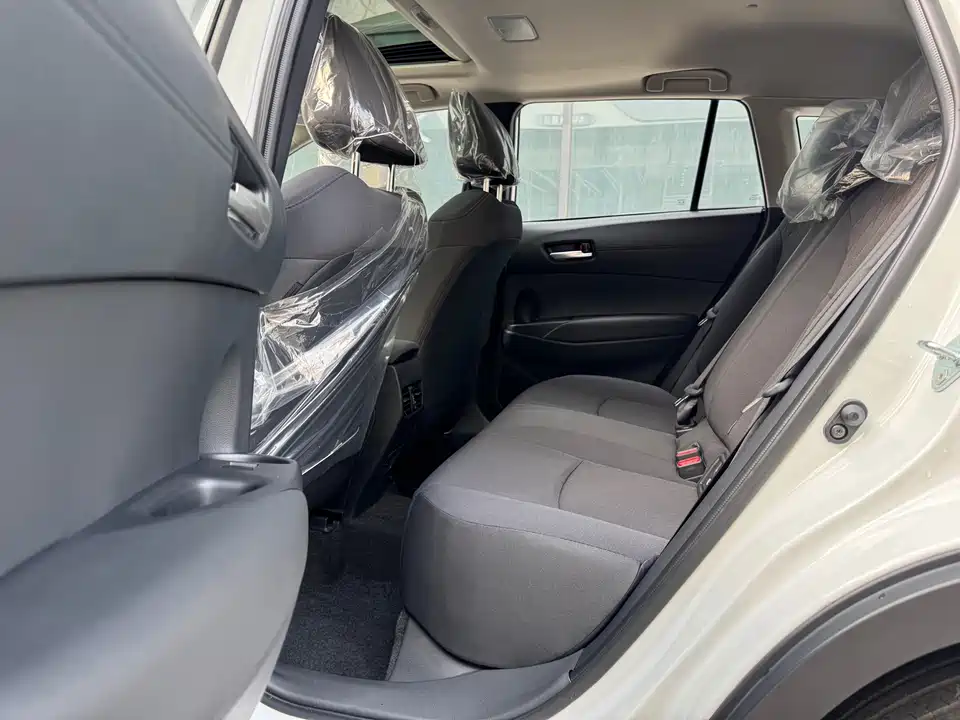 Toyota Corolla Sharp amplifier