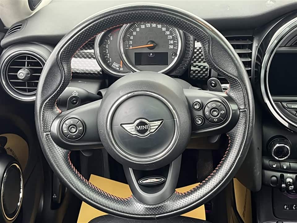 MINI MINI