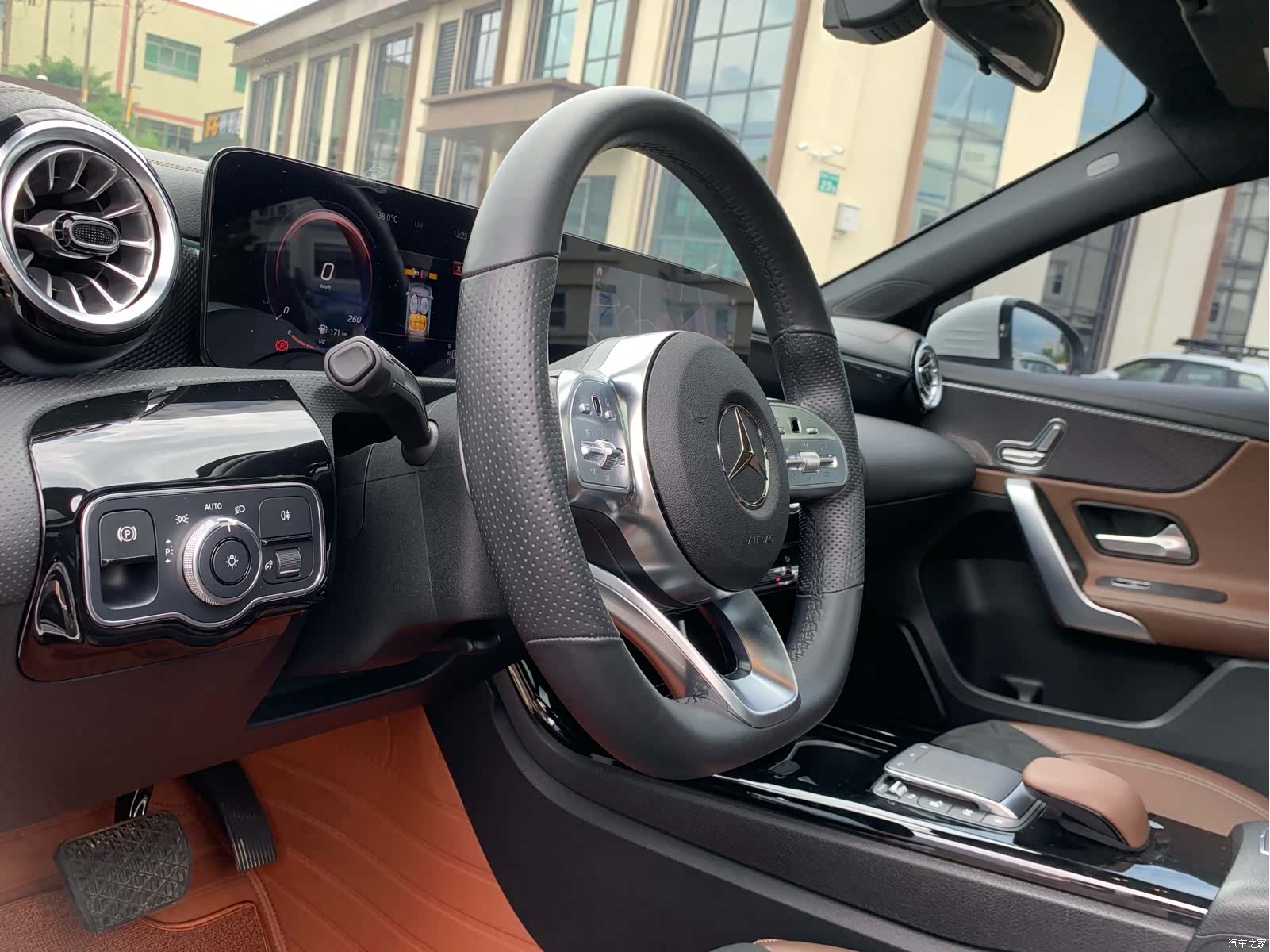 Mercedes-Benz A-Class, 2021 11