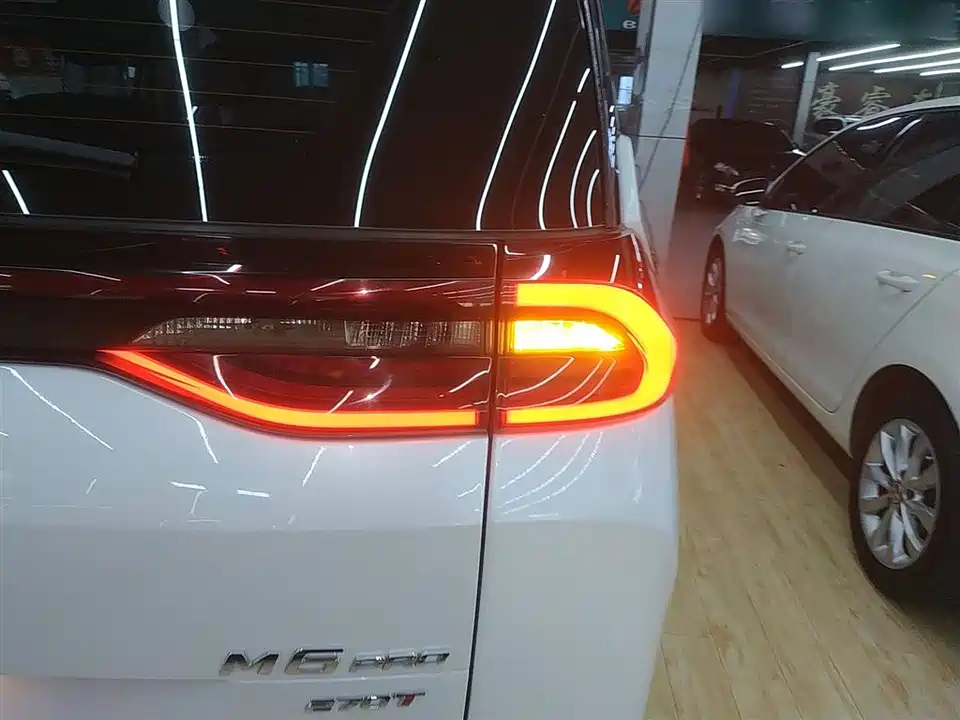 Trumpchi Trumpchi M6