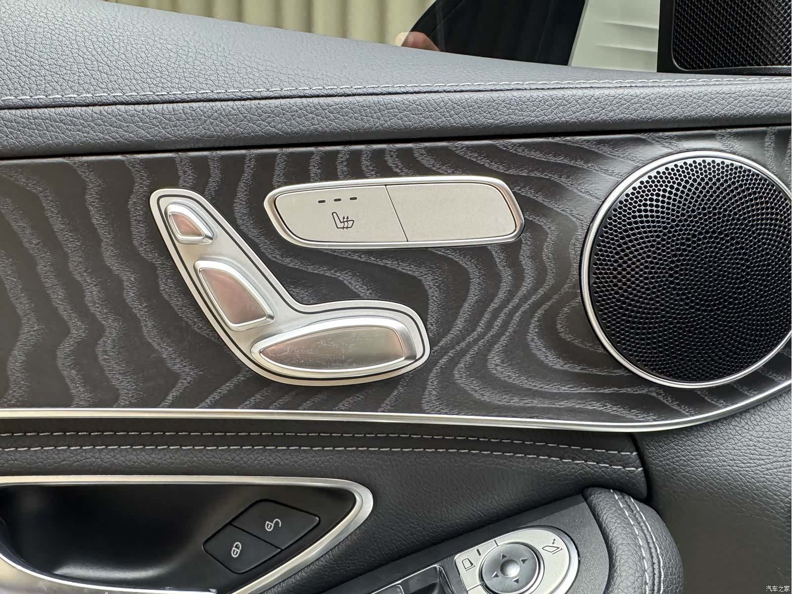 Mercedes-Benz C-Class, 2019 14