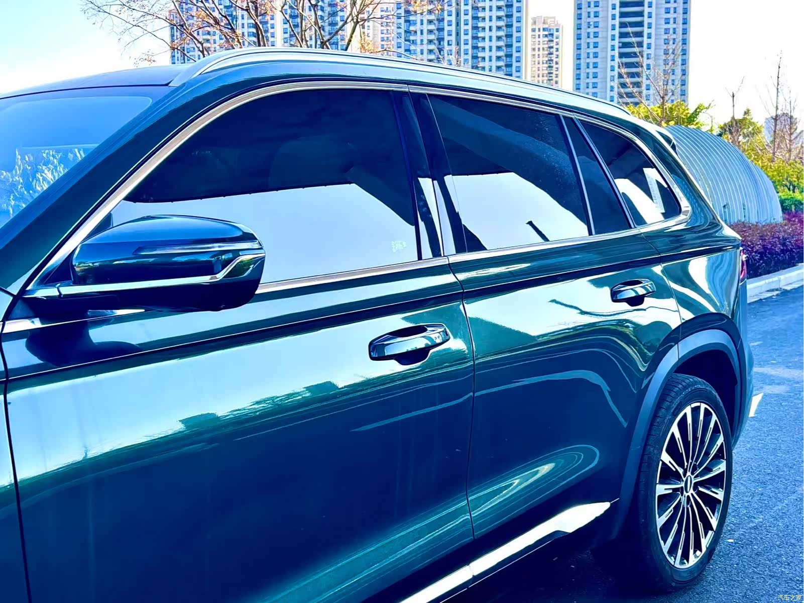 Geely Xingyue L, 2024 14