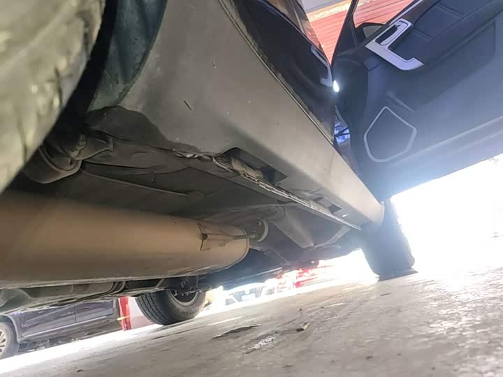 Geely GX7 2015 yun dong ban 2.0L АКПП zun xiang xing