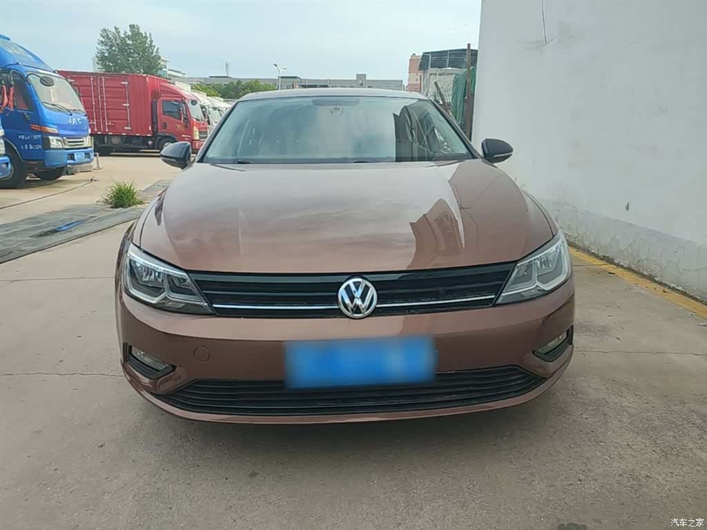 Volkswagen Lamando, 2016 3