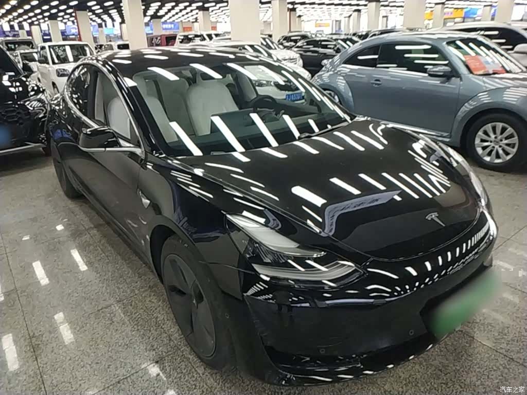 Tesla Model 3, 2020 4