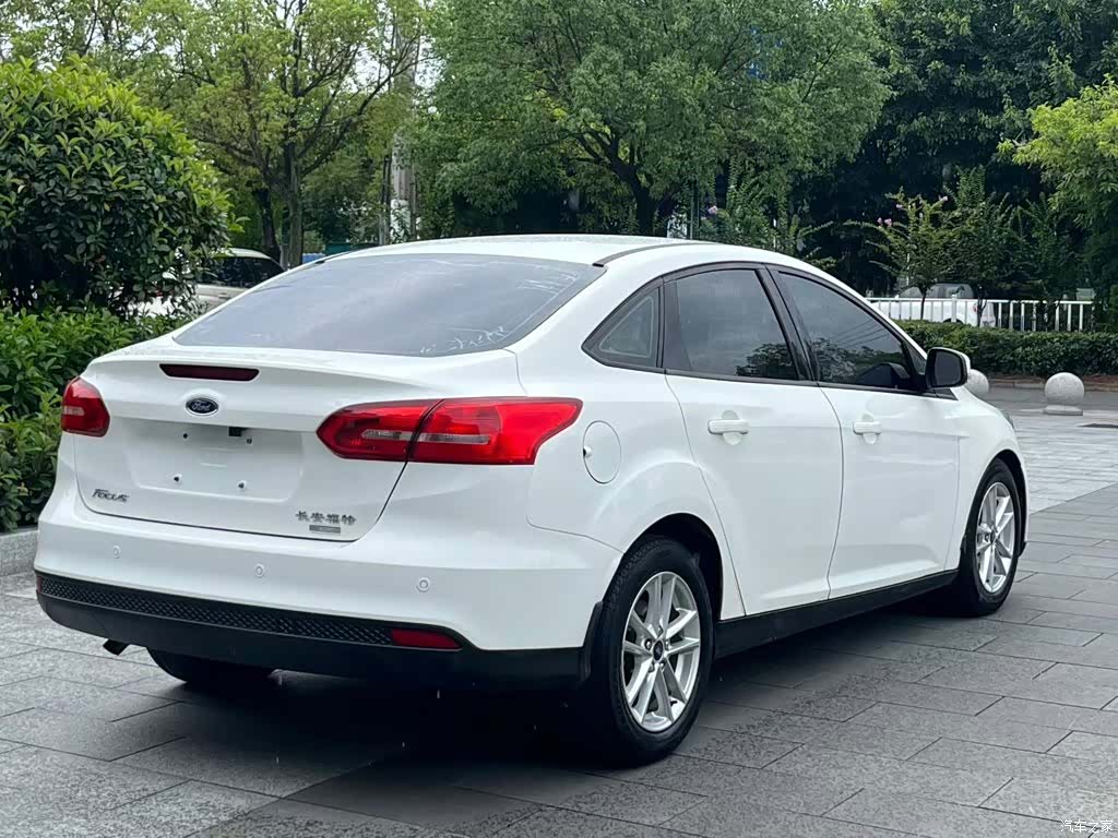 Ford Focus, 2016 7