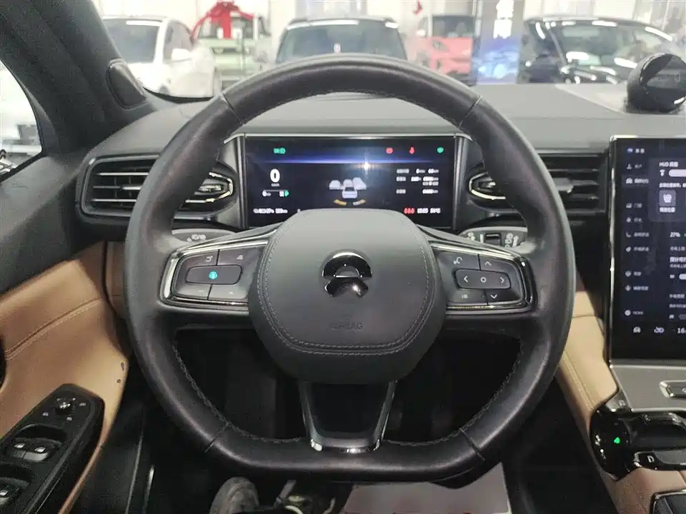 NIO ES6
