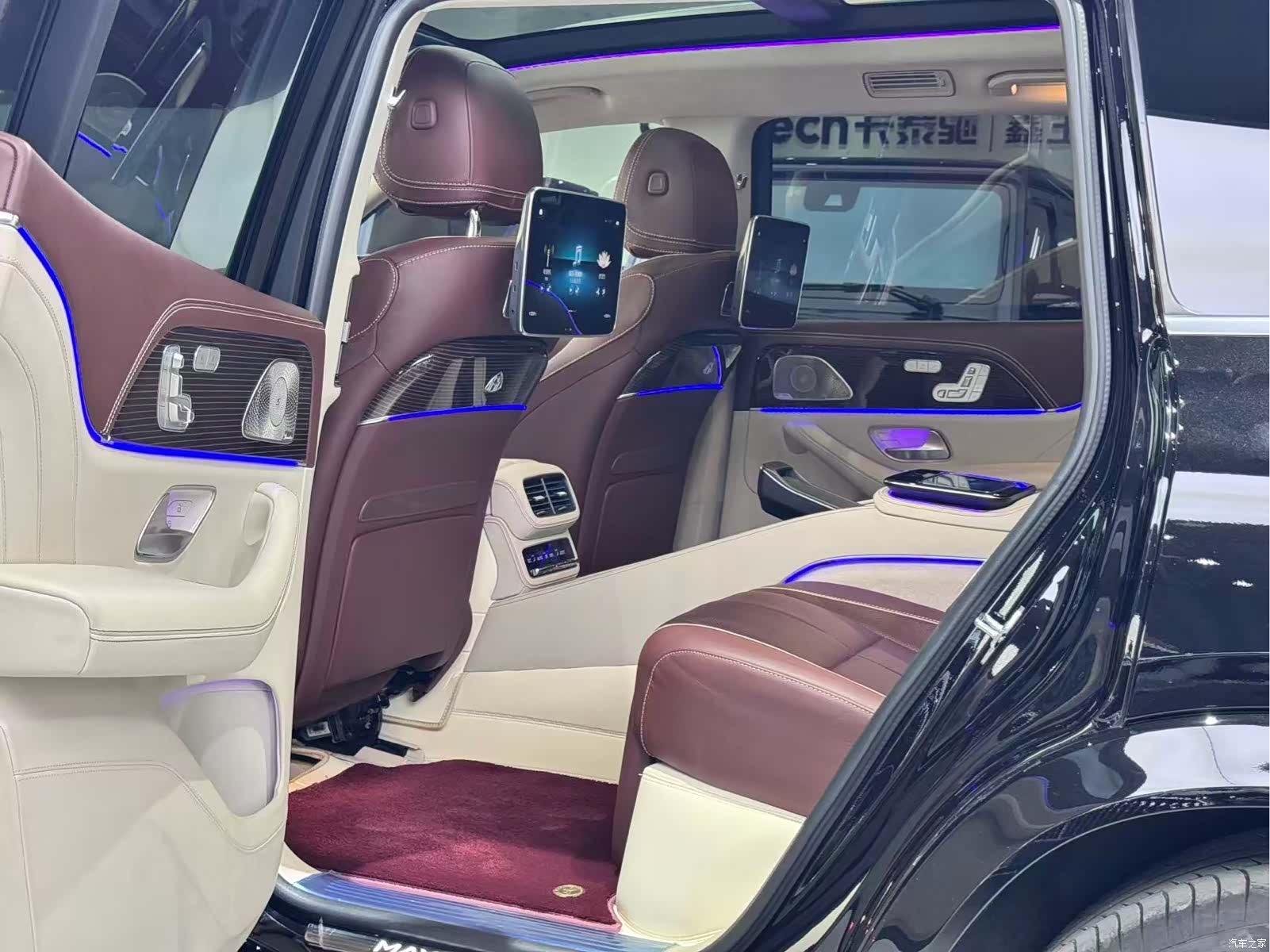 Maybach GLS, 2023 25