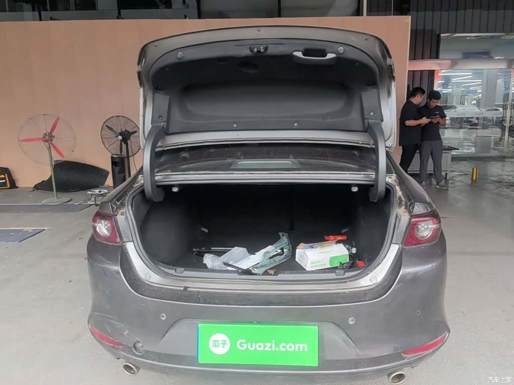 Mazda Mazda3, 2020 19