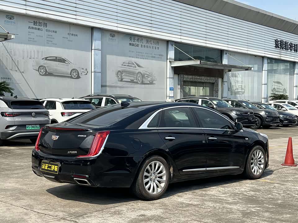 Cadillac XTS