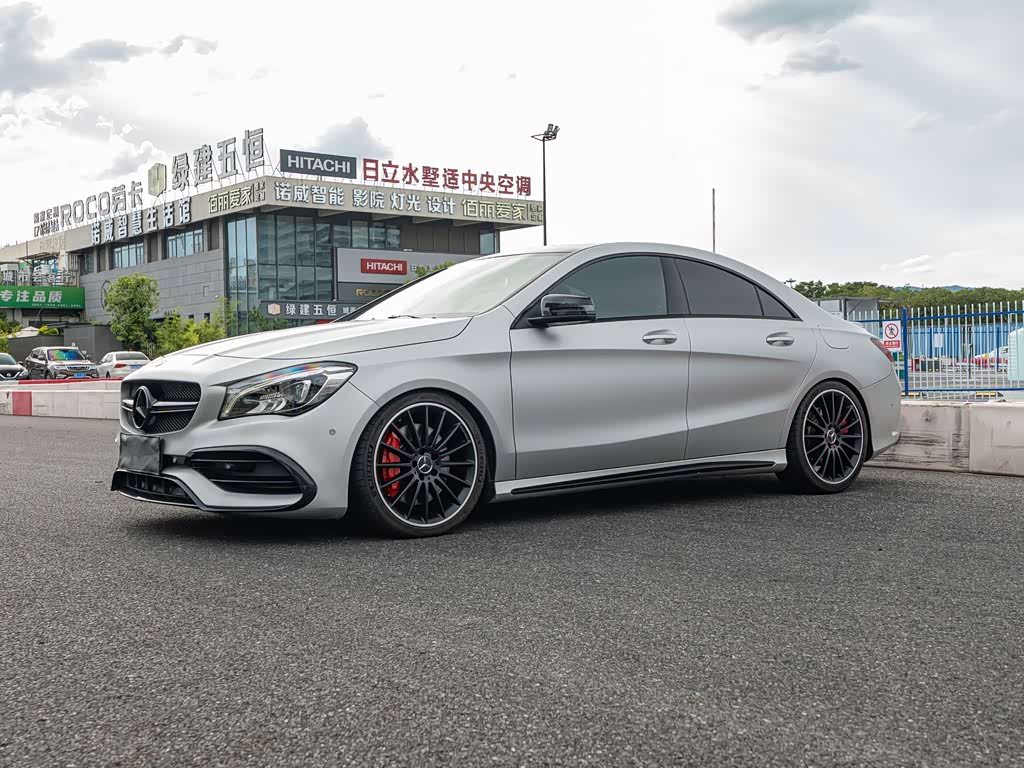Mercedes-Benz CLA AMG