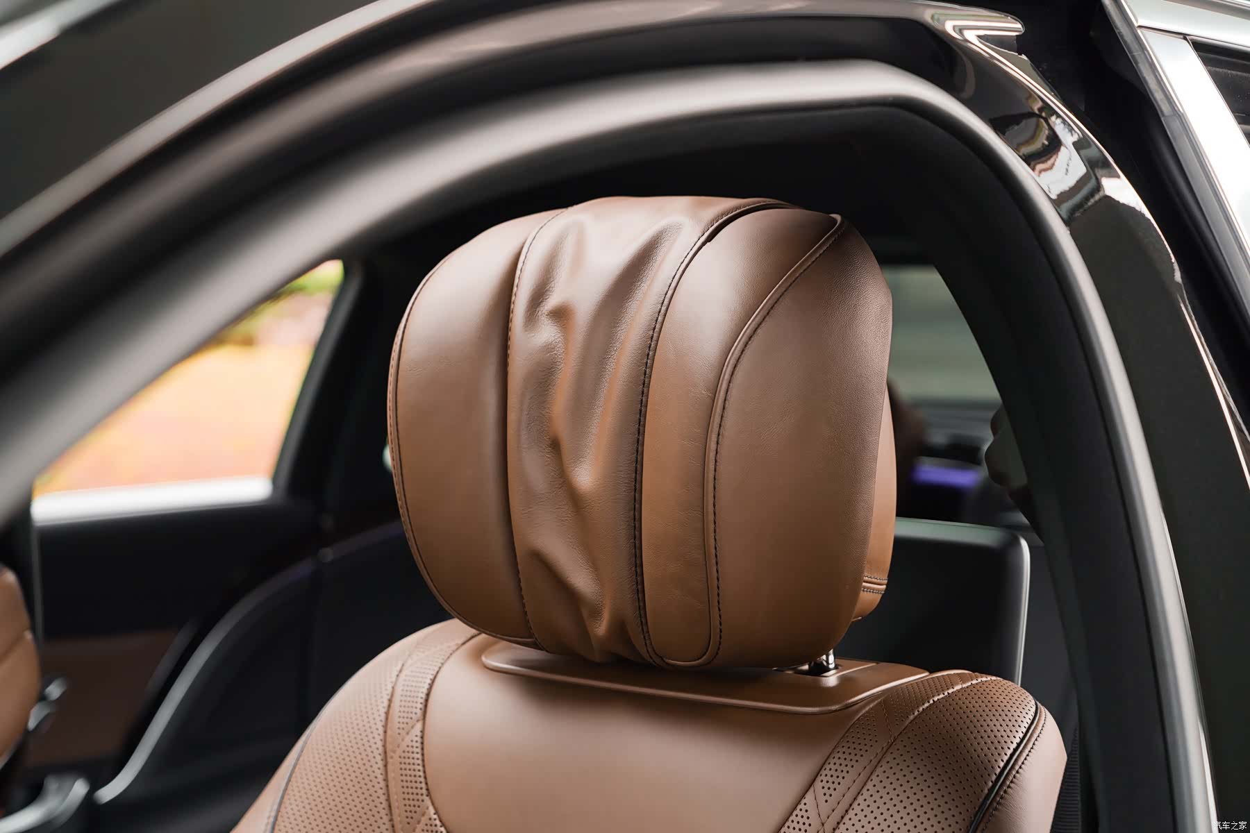 Maybach S-Class, 2019 40