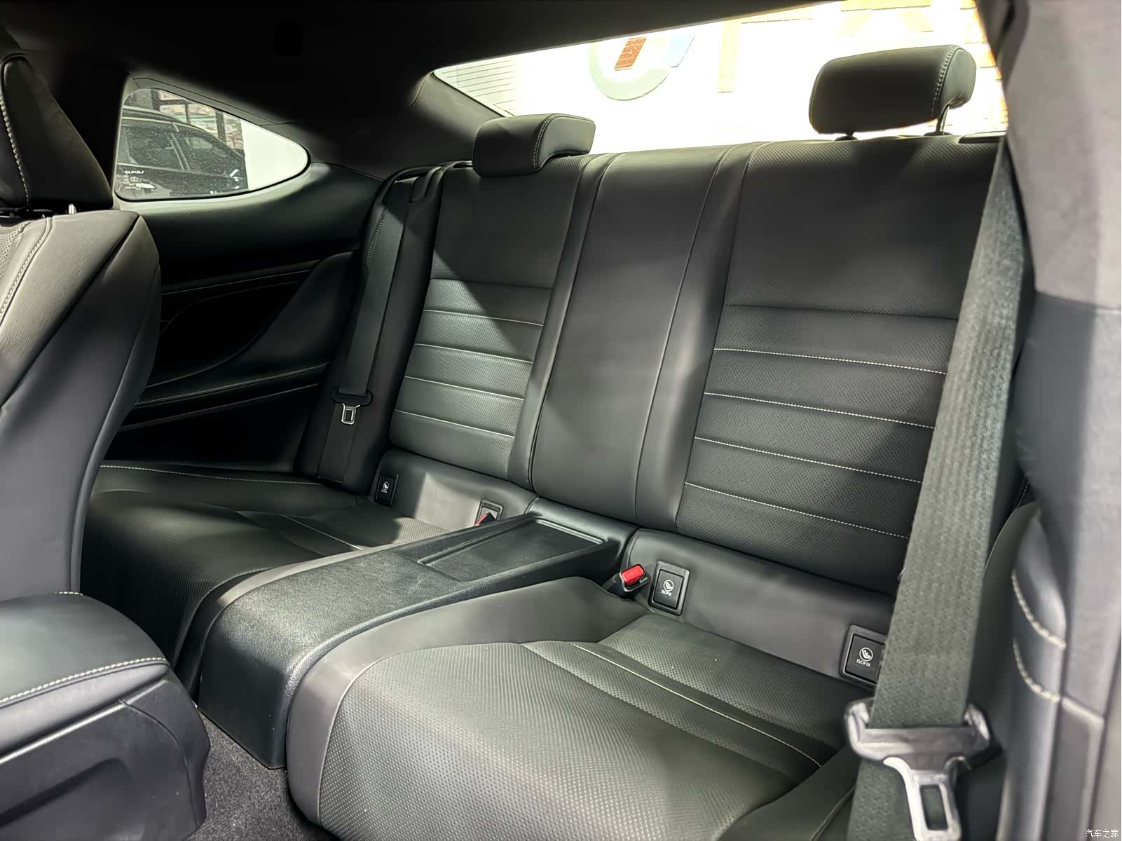Lexus RC, 2018 16