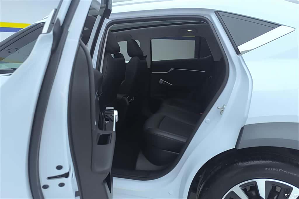 Trumpchi Emkoo, 2023 11