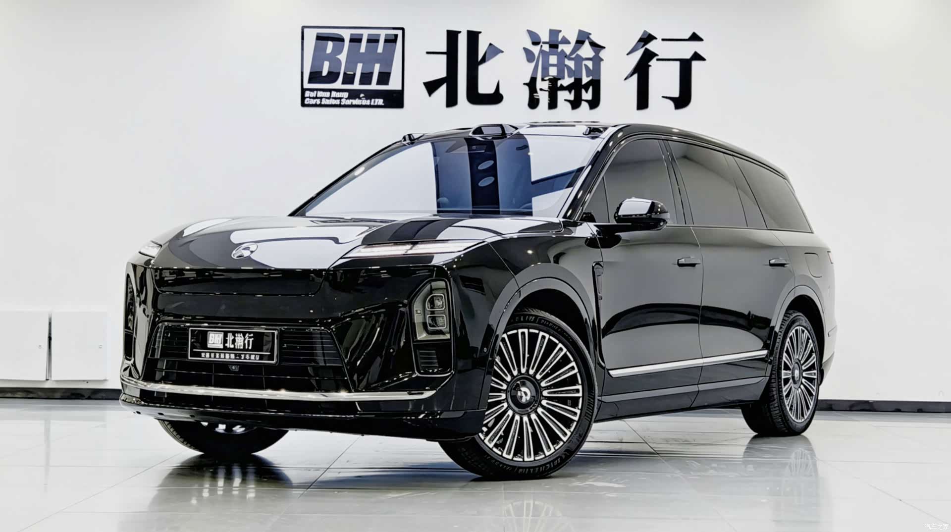 NIO ES8, 2025 1